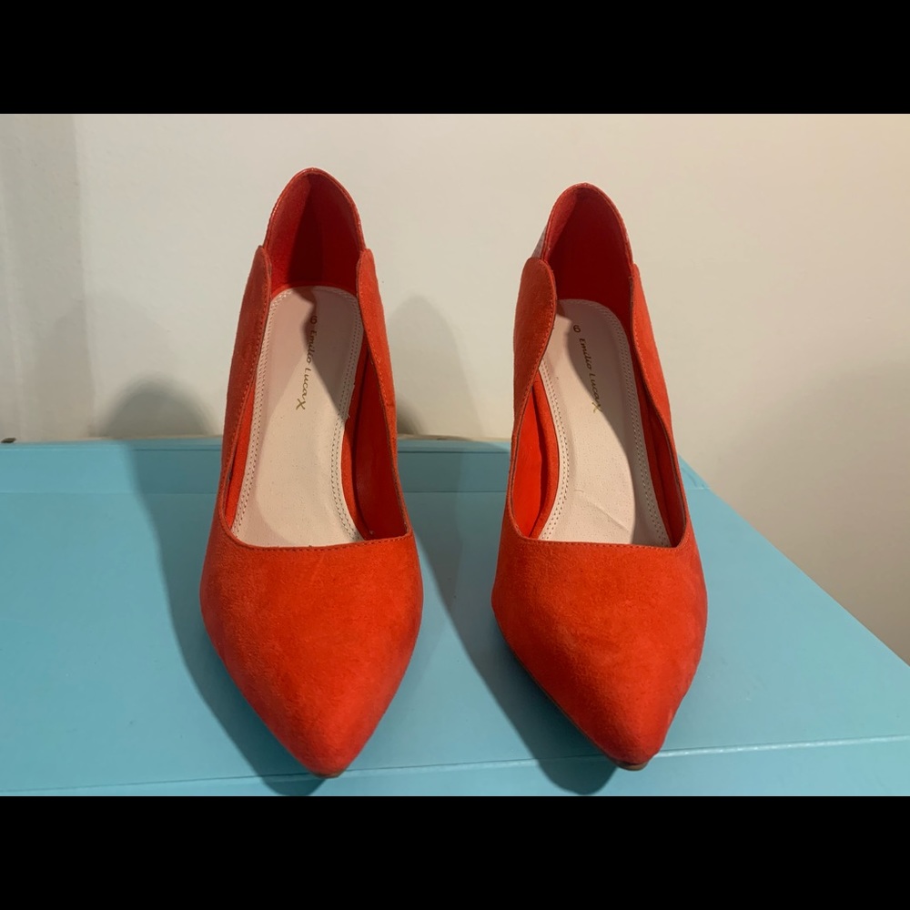 Brand new, Emilio Luca x orange heels
